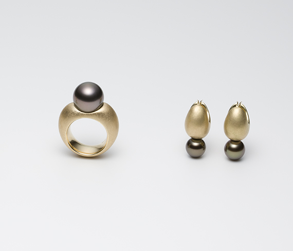 Gem Ring, Earrings / Gold, Pearl